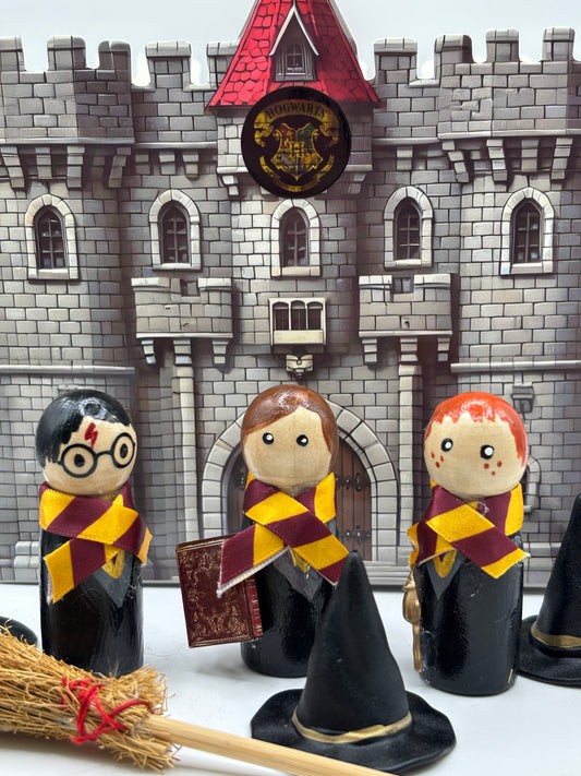Magical Wizard Peg Doll Set