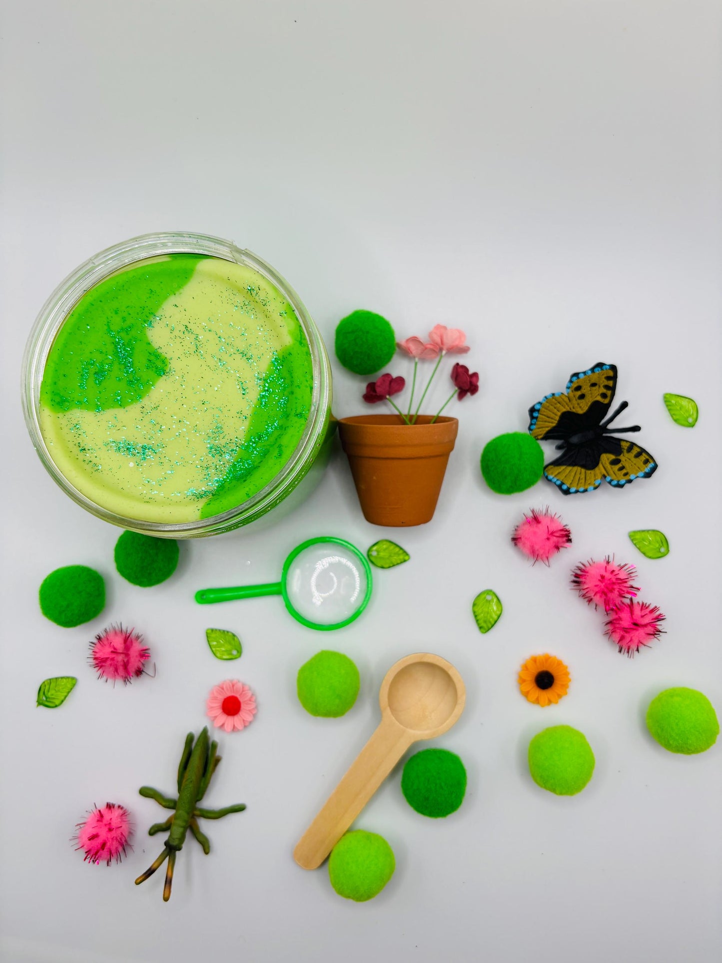 Bug & Garden Dough on the Go Jar