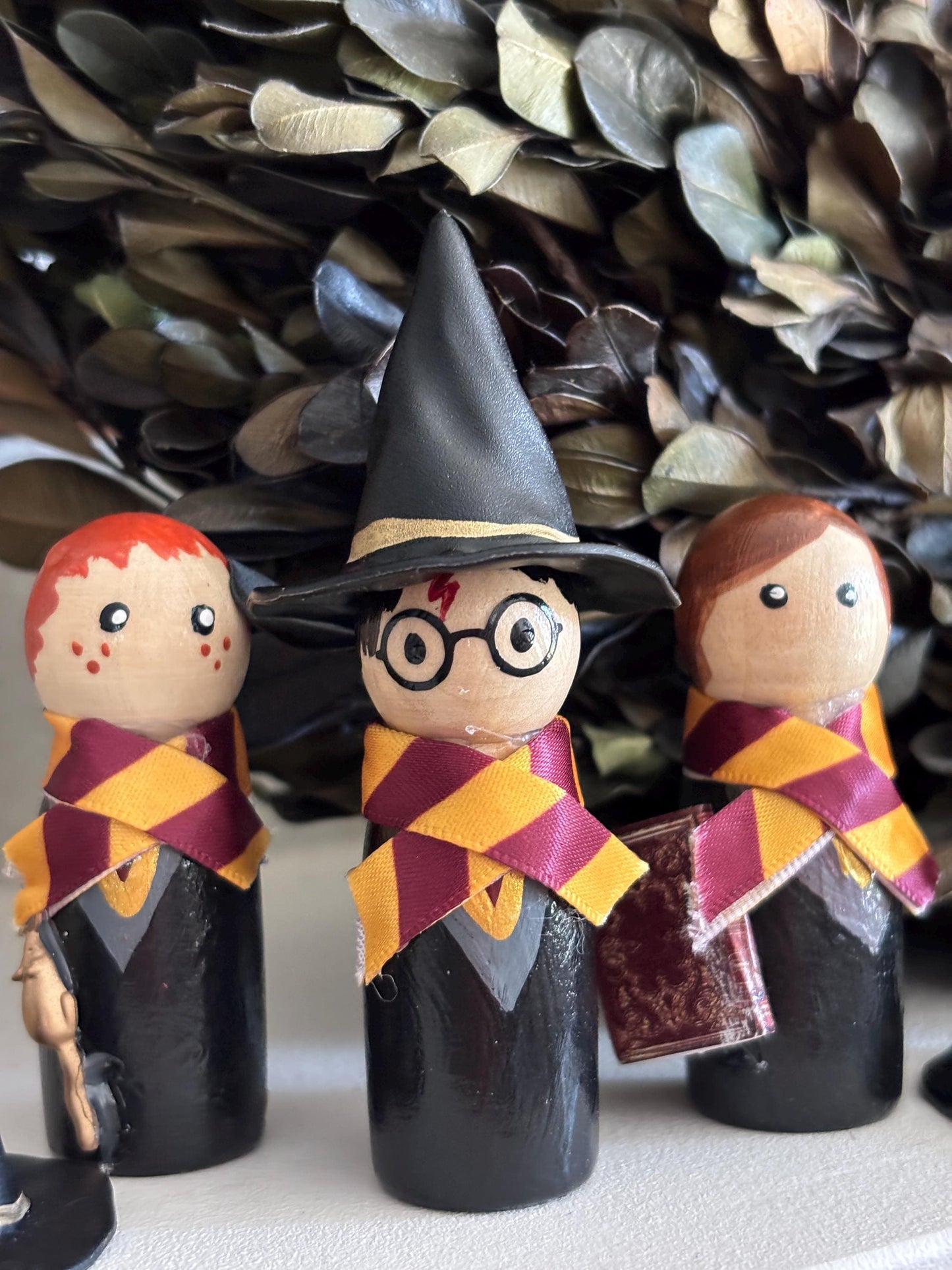 Magical Wizard Peg Doll Set