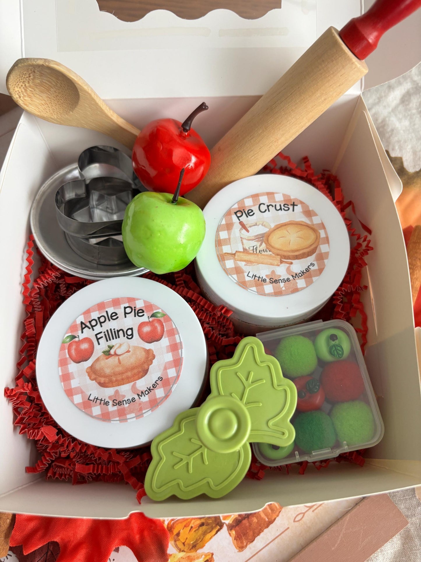 Apple Pie Play Dough Kit