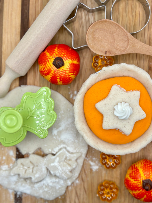 Pumpkin Pie Play Dough Kit